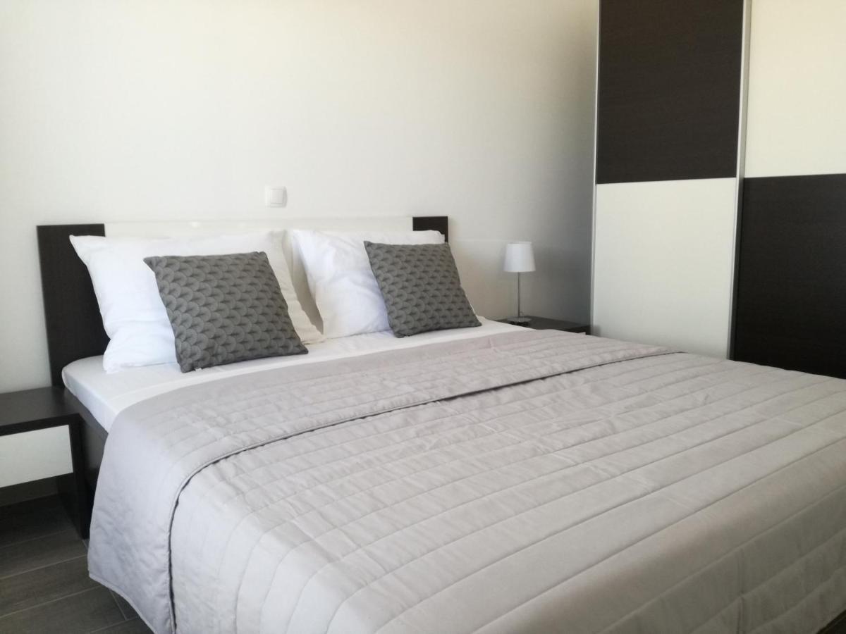 Apartments Villa Hadria Makarska Ngoại thất bức ảnh
